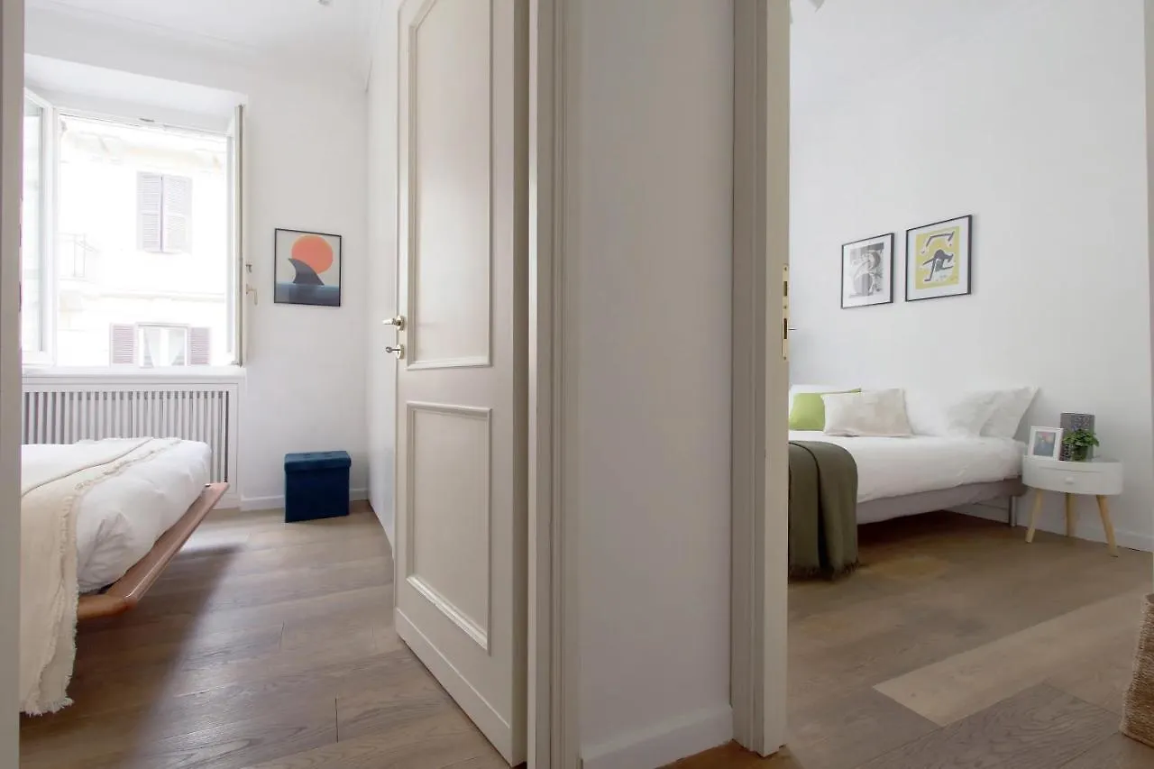 Colosseo Terrace Apartment Rome Italy