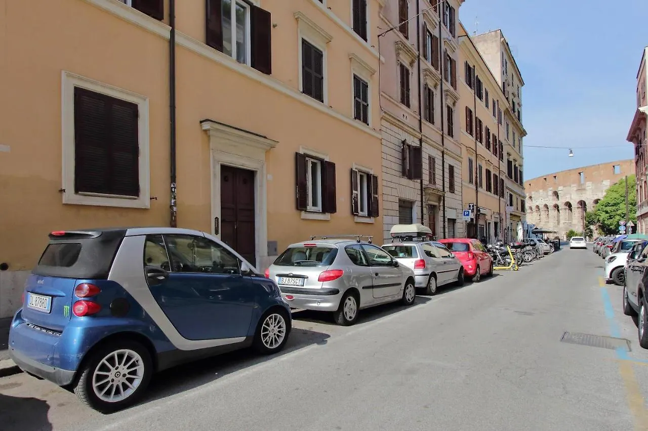Colosseo Terrace Apartment Roma 0*,