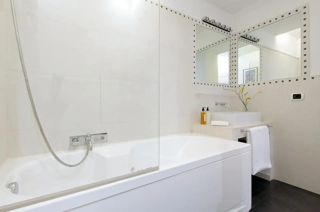 Colosseo Terrace Apartment Roma